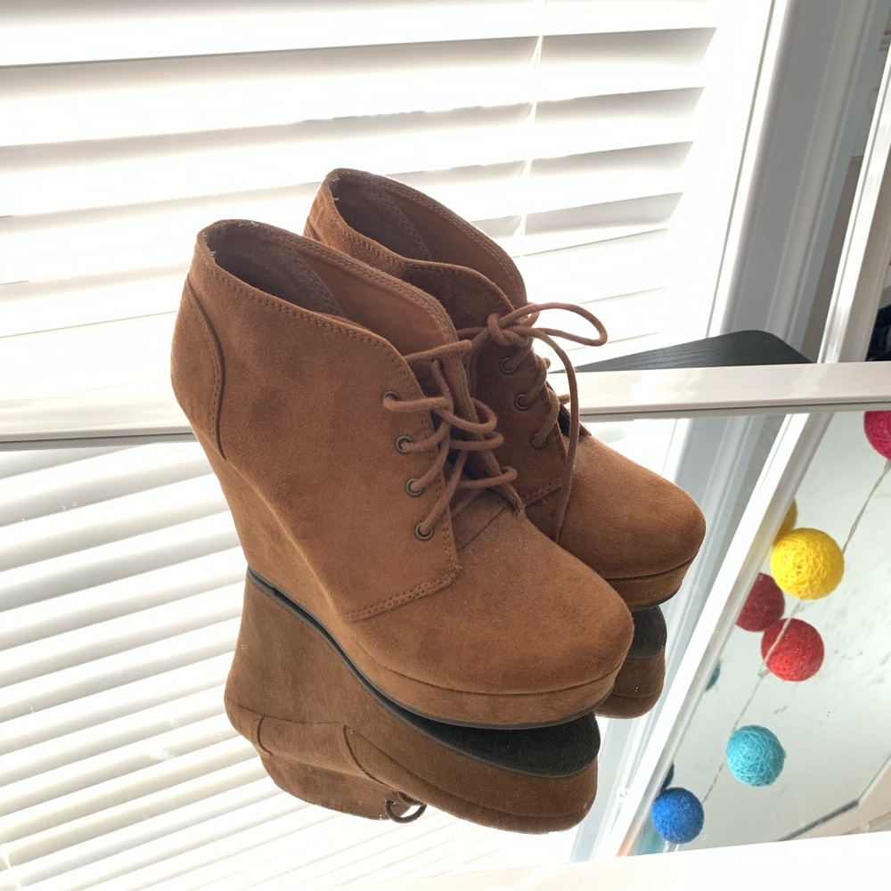 suede wedges